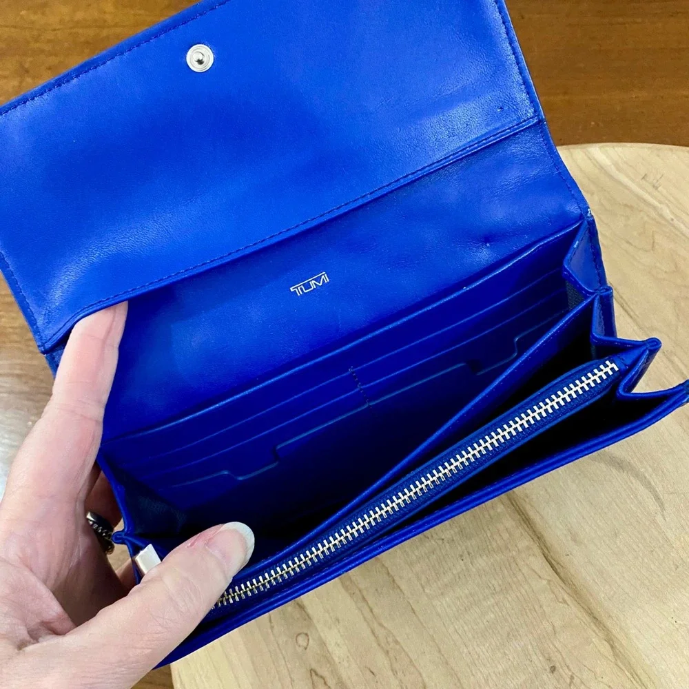 Tumi Blue Leather Quilted Continental Flap Wallet Long Organizer Clutch Travel
